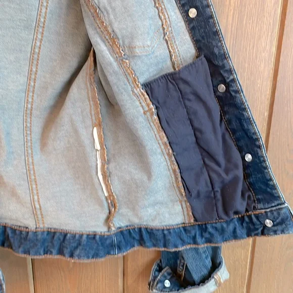 Zara Fitted Denim Jacket - Picture 3 of 5